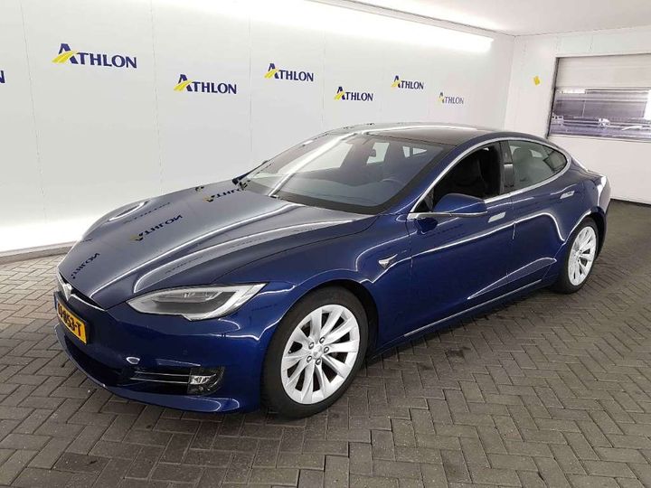 Tesla Model s (2018)