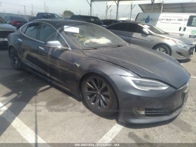 Tesla Model s (2020)
