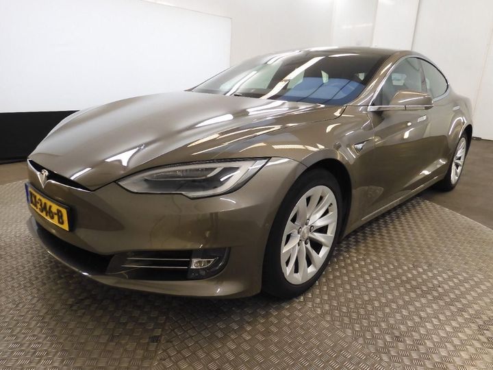 Tesla Model s (2016)