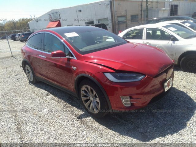 Tesla Model x (2016)