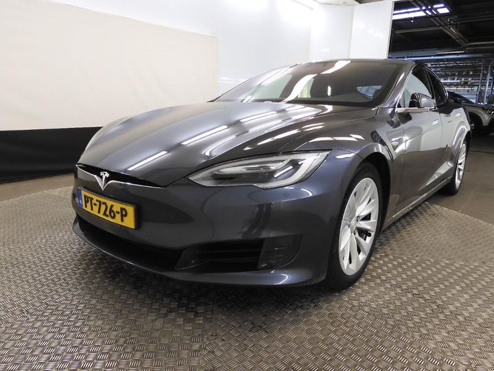 Tesla Model s (2017)