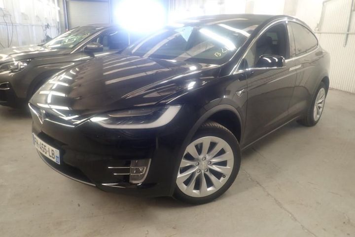 Tesla Model x (2019)