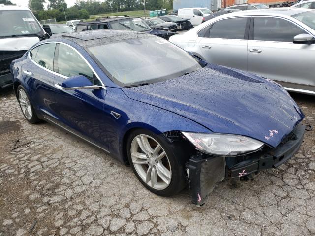 Tesla Model s (2015)