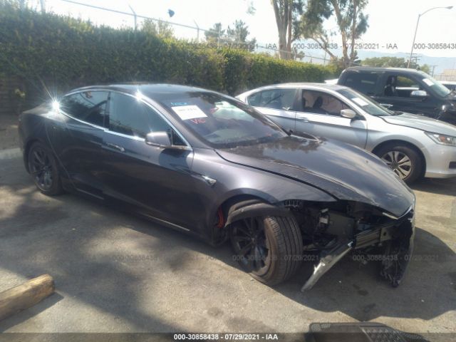 Tesla Model s (2018)