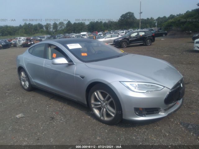 Tesla Model s (2014)