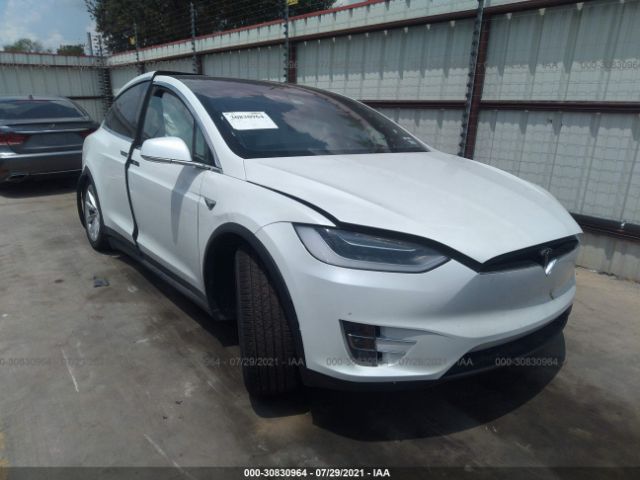 Tesla Model x (2018)