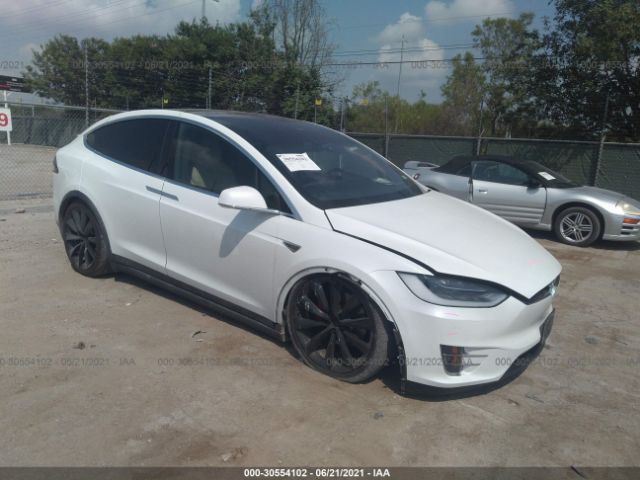 Tesla Model x (2016)