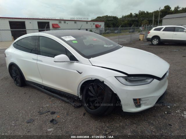 Tesla Model x (2017)
