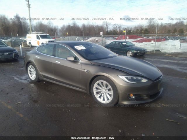 Tesla Model s (2016)