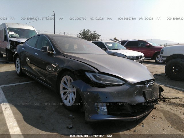 Tesla Model s (2017)