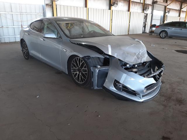 Tesla Model s (2014)