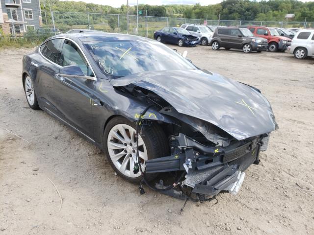 Tesla Model s (2017)