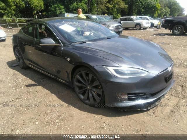 Tesla Model s (2017)