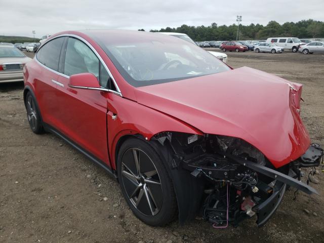 Tesla Model x (2020)