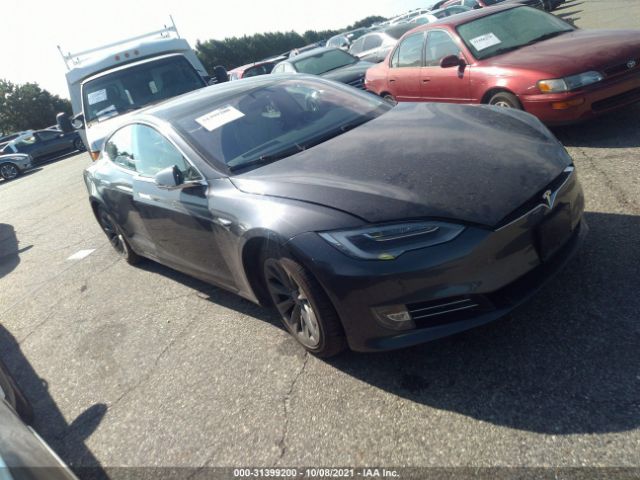 Tesla Model s (2017)