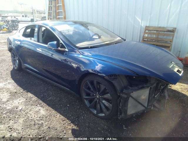 Tesla Model s (2015)