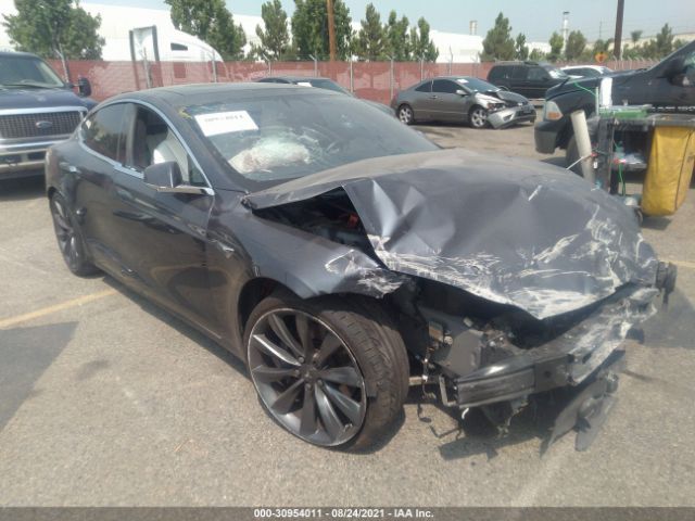 Tesla Model s (2017)