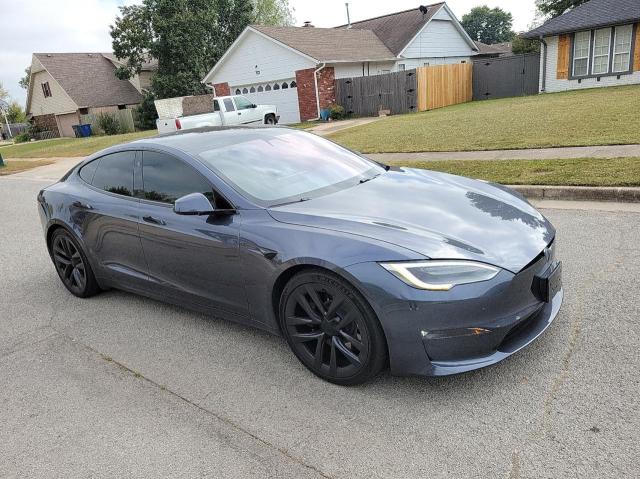 Tesla Model s (2021)