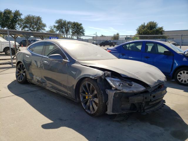 Tesla Model s (2014)