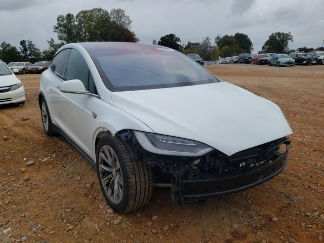 Tesla Model x (2016)