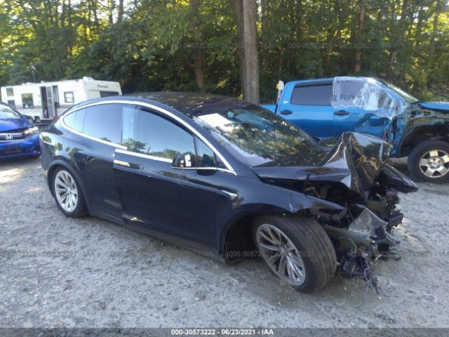 Tesla Model x (2020)