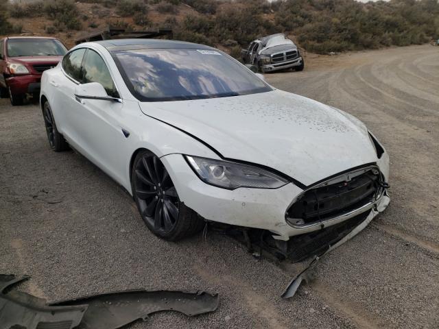 Tesla Model s (2016)