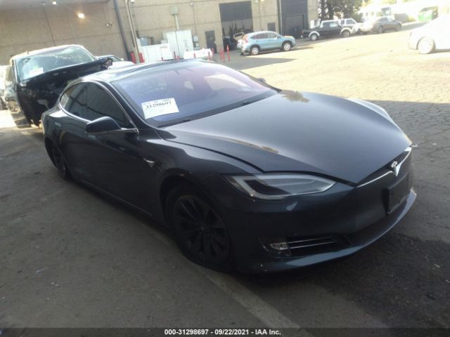 Tesla Model s (2017)