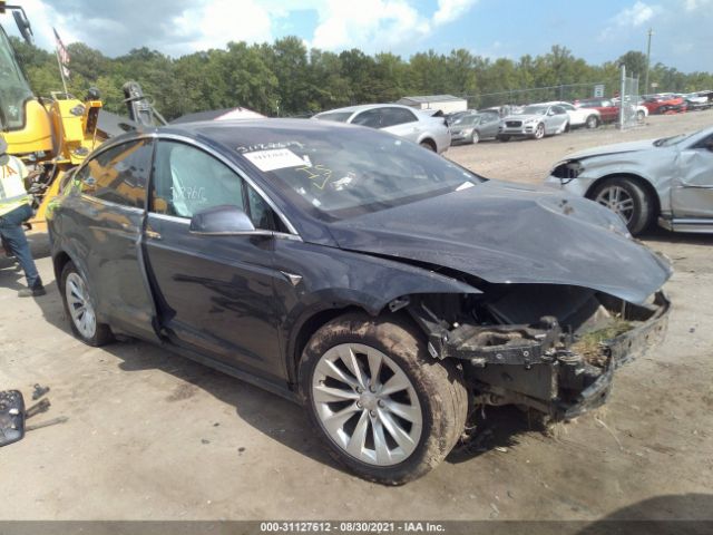 Tesla Model x (2018)