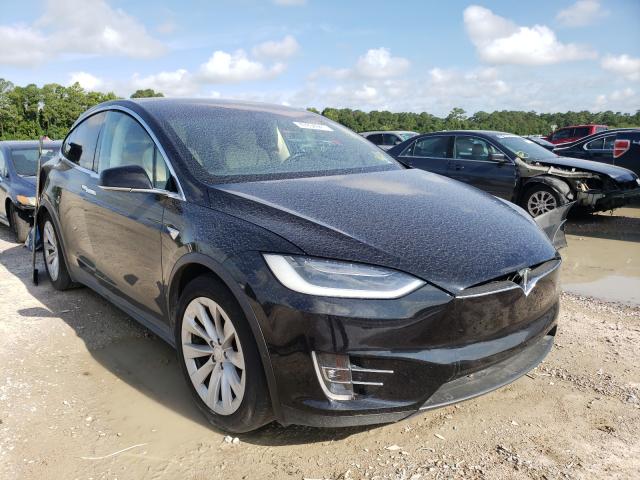 Tesla Model x (2017)