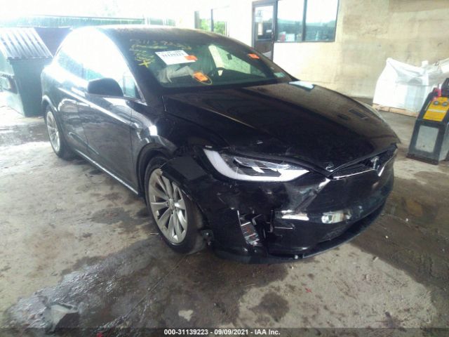 Tesla Model x (2019)