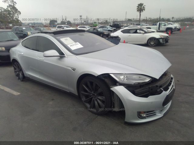 Tesla Model s (2014)