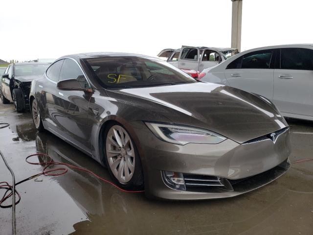 Tesla Model s (2016)