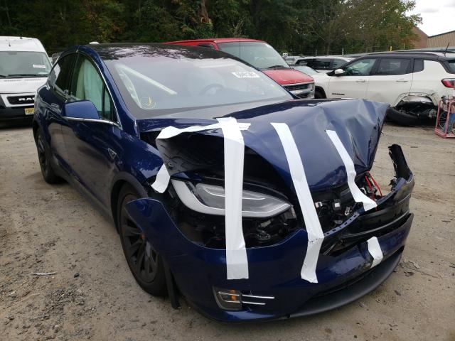 Tesla Model x (2016)