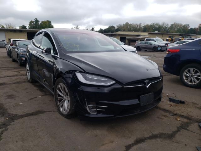 Tesla Model x (2019)