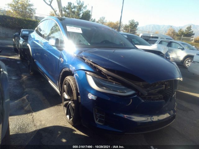 Tesla Model x (2016)