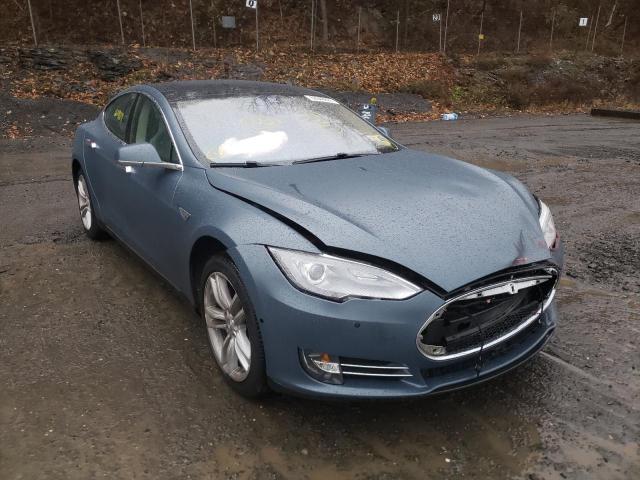 Tesla Model s 85 (2015)