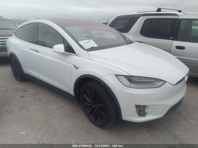 Tesla Model x (2020)