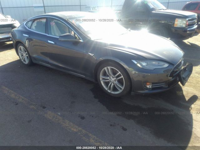 Tesla Model s (2014)