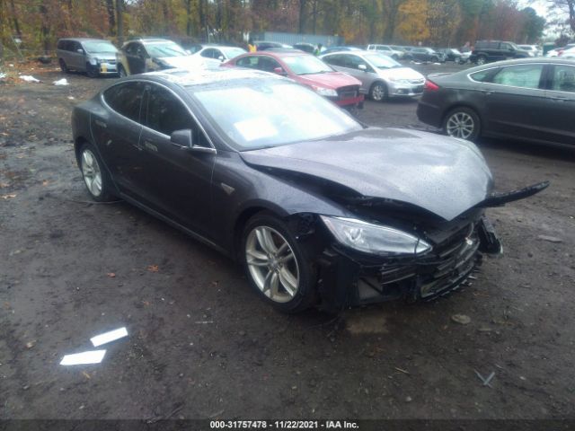 Tesla Model s (2015)