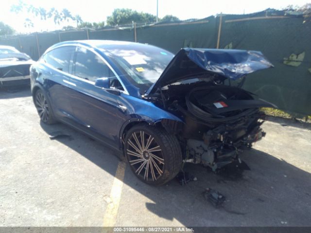 Tesla Model x (2016)