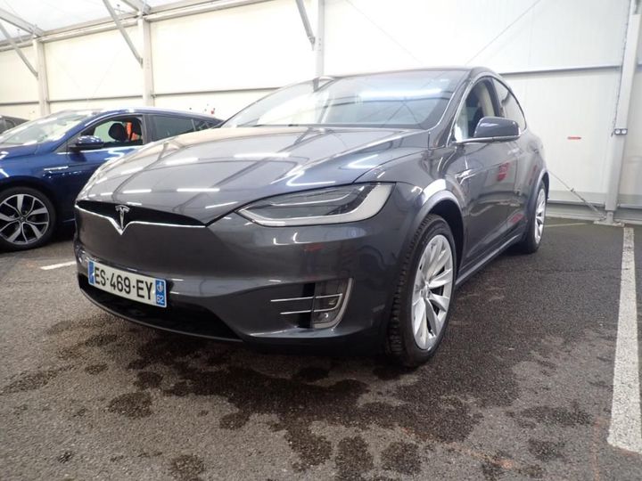 Tesla Model x (2017)