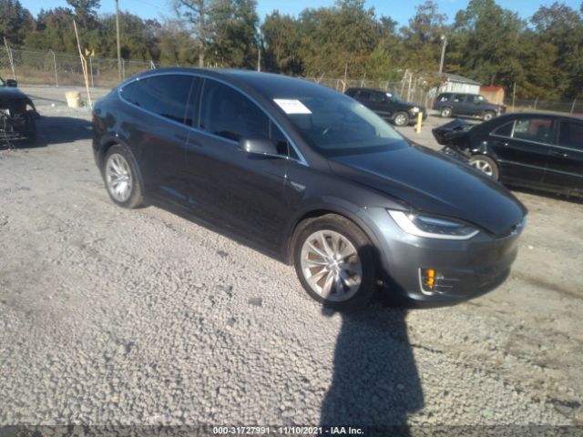 Tesla Model x (2016)
