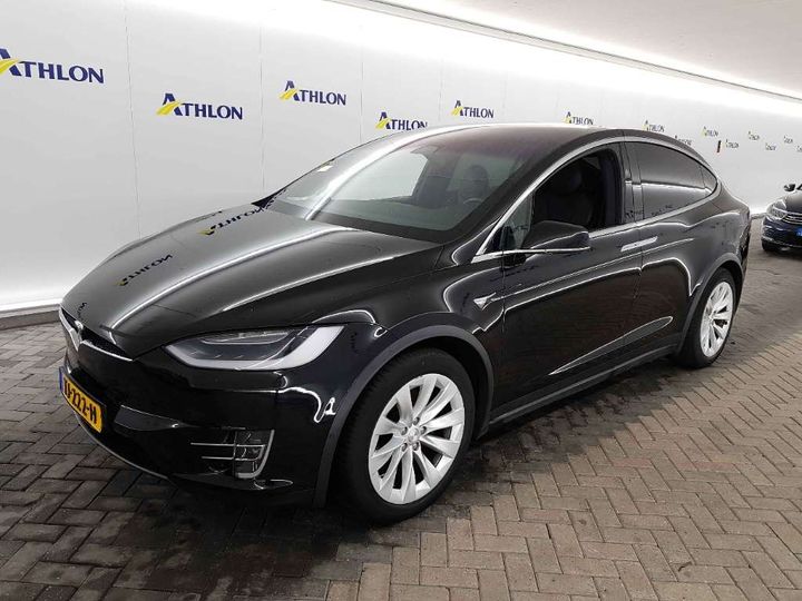 Tesla Model x (2018)