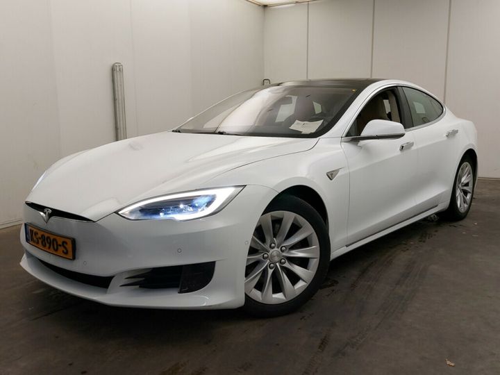 Tesla Model (2017)