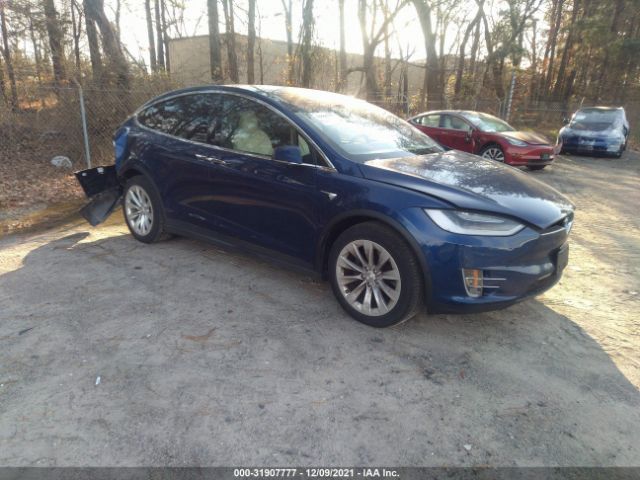 Tesla Model x (2020)