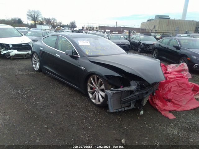 Tesla Model s (2014)