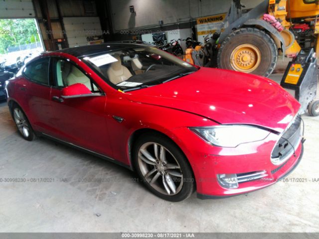 Tesla Model s (2015)