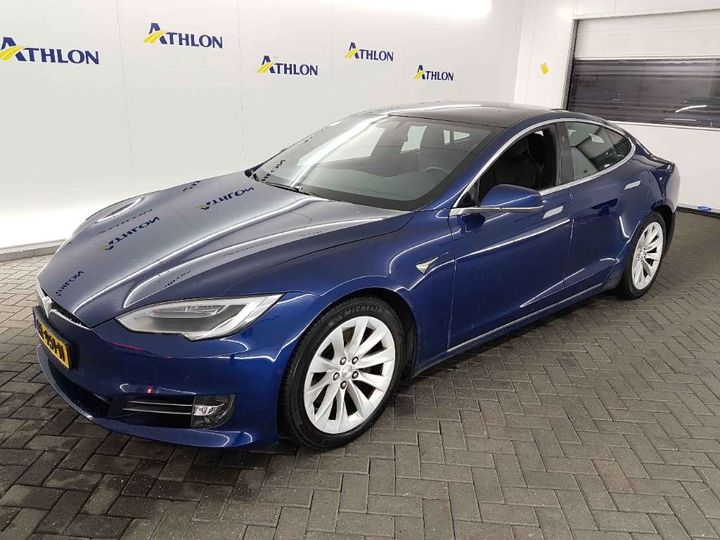 Tesla Model s (2018)