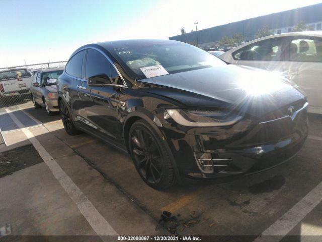 Tesla Model x (2016)