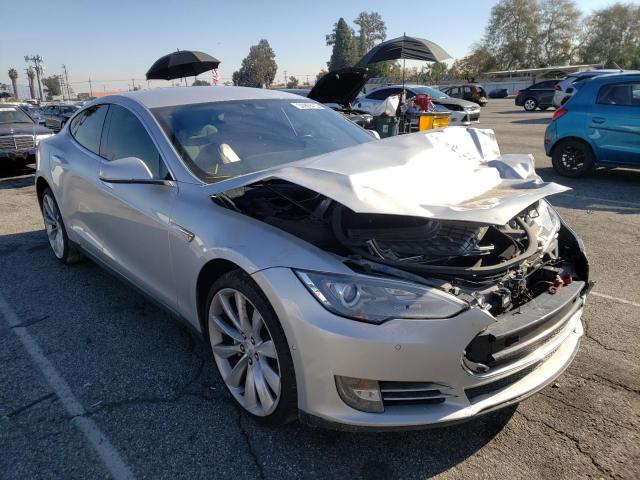 Tesla Model s (2014)